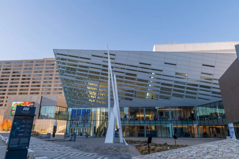 The Middle of the Map Wins: How Regional Convention Centers Are Quietly Taking National Events